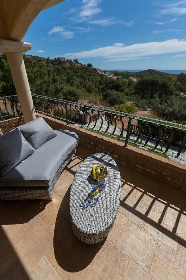 House & Sea Chia Domus De Maria Exterior photo